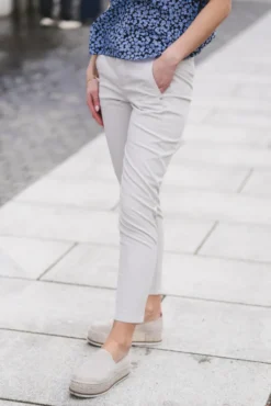Jolie Pure 820 Moonbeam Crop