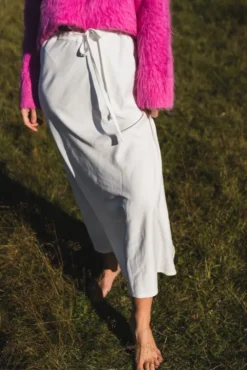 Josefine White