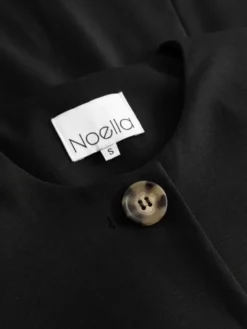 Kasaundra Blazer Black