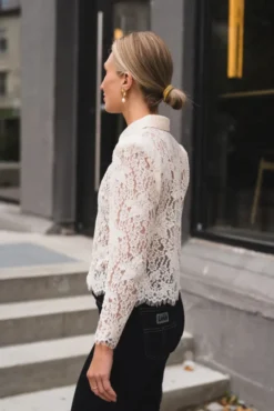 Lace Shirt Vintage White