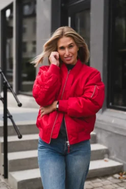 Leon Bomber Tango Red