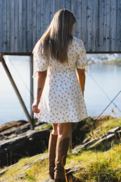 Lia Dress White Anemone