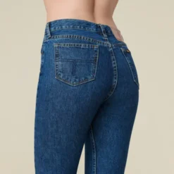 Lindsay Jackson Dark Piedra Wash