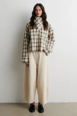 Liria Shirt Rutabaga