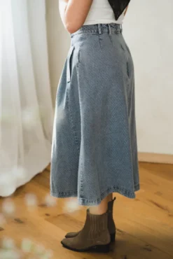 Lova Anya Pleat Skirt Denim Blue