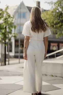 Lybay Jumpsuit Ivory