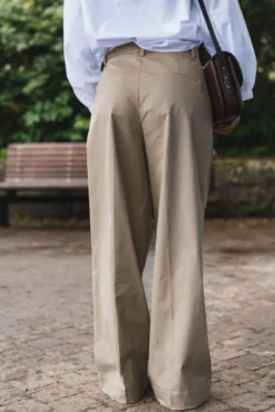 Malba Solid Pants Camel