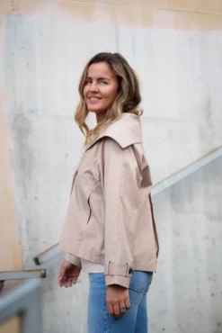 Mazie Perry Short Coat Sandstone