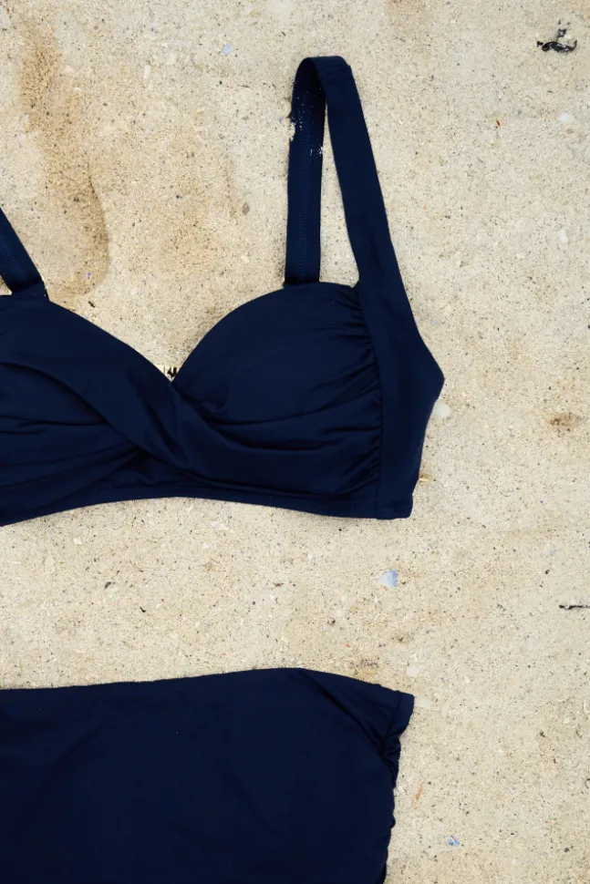 Medea Solid Top Navy