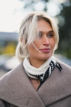 Mina Stitched Merino Scarf Eggshell