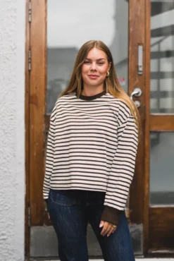 Monde Krestiane Pullover STP Egret/Hot Fudge