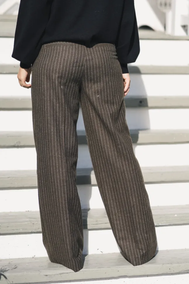 Moon Stripe 24 Trousers Brown