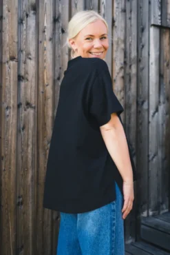Nellie T-Shirt Black
