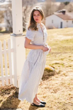 Nellie Wide Stripe Dress Ivory