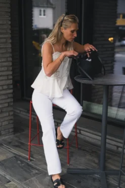 New Dana Omaha Light White