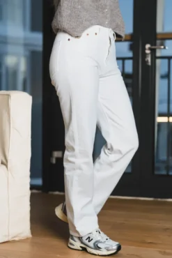 New Dana Omaha Light White