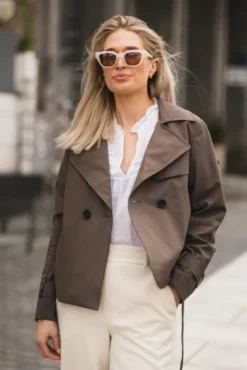Node Major Brown