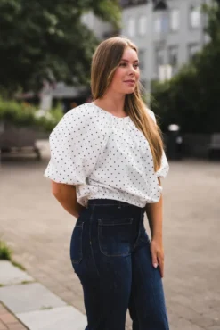 Noy Blouse Dot White Small Black