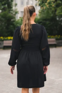 Nuro Dress Black