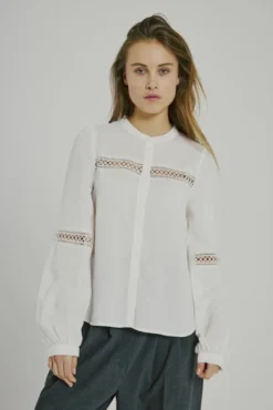 Nuro Shirt White