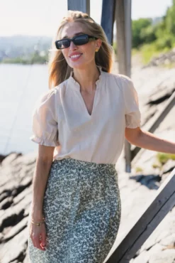 Odesa Linen Blouse Sand