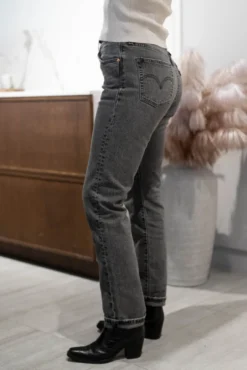 501 Original Fit Jeans Pretty Pleasing
