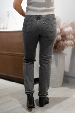 501 Original Fit Jeans Pretty Pleasing