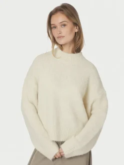 Paulina Fluffy Knit Blouse Offwhite