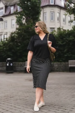Pella HW Midi Skirt Black Small Birch Dots