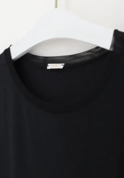 Perfect Line Longsleeve Black
