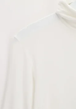 Perfect Line Turtle Neck Ivory