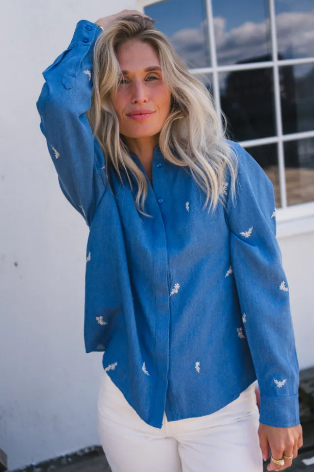 Pernilla Shirt EMB M Blue Wash/Flower