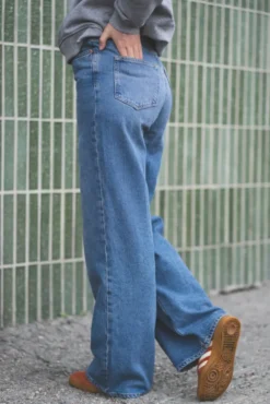 Rebecca Jeans 15060 Blue Moon