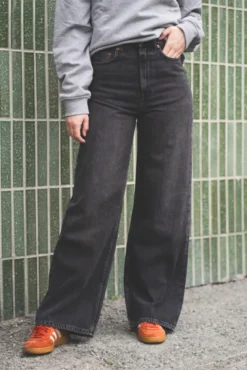 Rebecca Jeans 14146 Northern Sky
