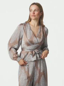 Rista Paisley Drop Blouse Dark Taupe/Light Blue