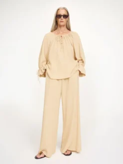 Rose Weave Dark Sand