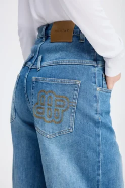 Rosh Blue