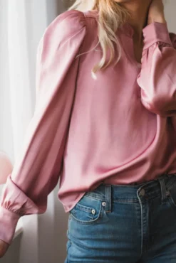 Rosslyn Heavy Sateen Blouse Evening Rose