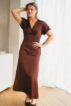 Safira V-Dress Dark Brown