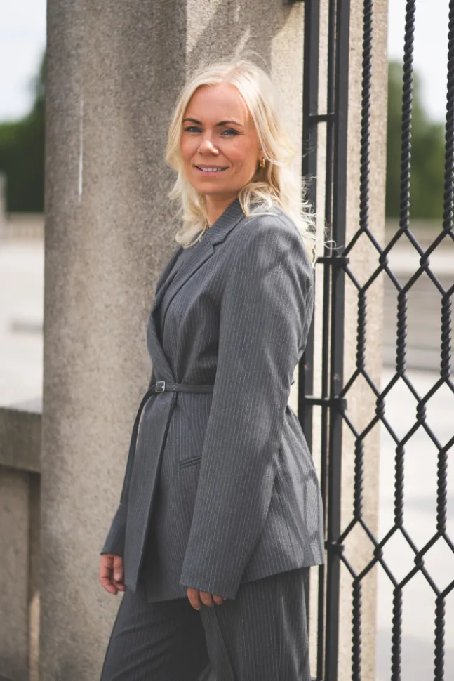Salot Blazer Belt 15496 Dark Gull Gray Pinstripe
