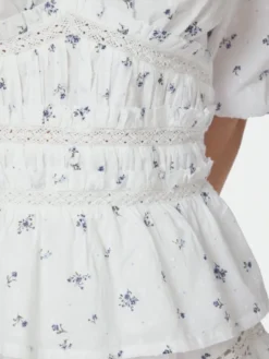 Sapura Flower Dobby Blouse Blue Flower