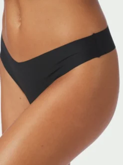 Saria Seamless String Black