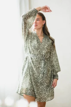 Seraphina V Dress Egret Flower