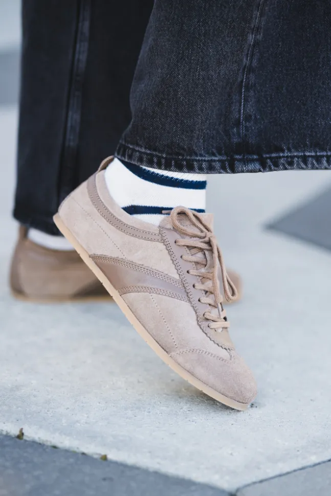 Shade Suede Leather Taupe