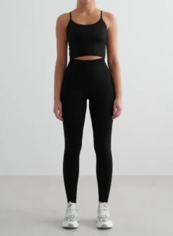 Shape Seamless Strap Singlet Black