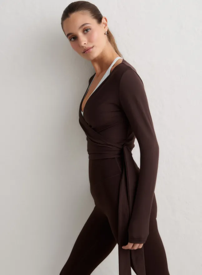 Shape Seamless Wrap Long Sleeve Chocolate