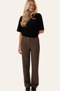 Signatureic Pants Dark Brown