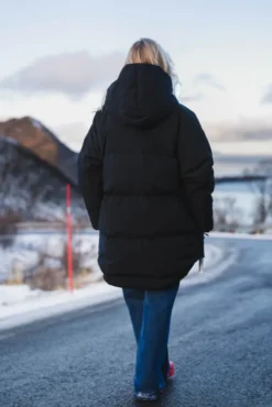Spitsbergen Down Coat Black