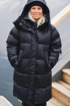 Steilia Down Jacket Black