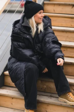 Steilia Down Jacket Black